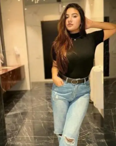 Escorts Khurai