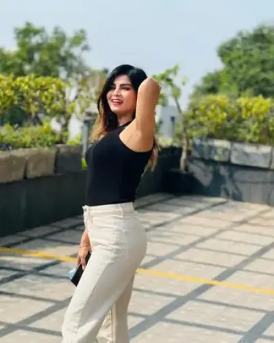 Call Girls Khurai Cash On Delivery